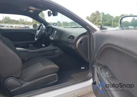 2021 Dodge Challenger Sxt из США, поврежденный, VIN 2C3CDZAG8MH509759